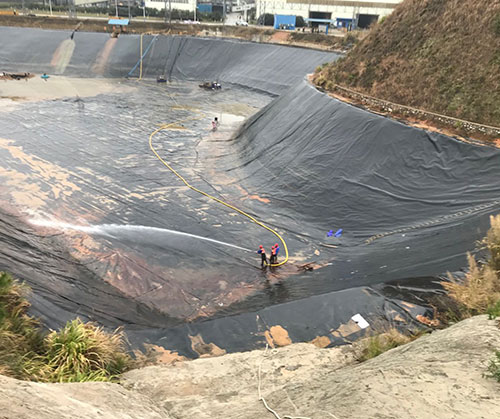 诸城废水池清理